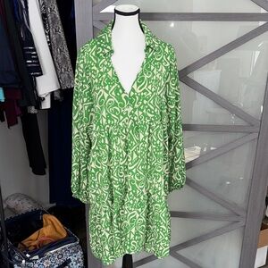 Umgee Green and Cream Patterned Garment